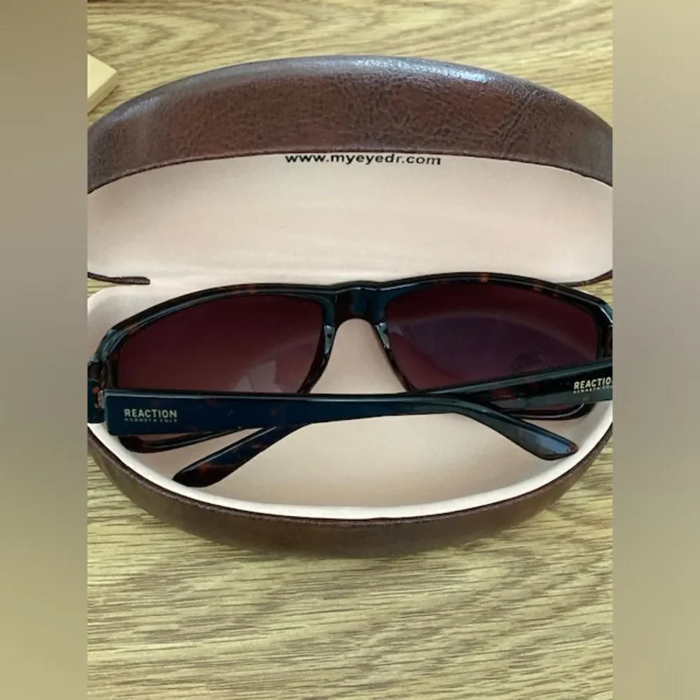 Kenneth Kole REACTION Men’s Sunglasses Frame KC1357 Tortoise with Case